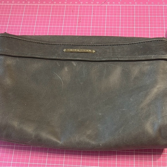 TRINA TURK Gray Leather Clutch with Fold Over Design Shoulder Bag with Handle - Picture 13 of 15